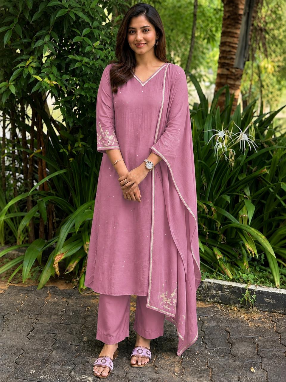 Premium Mul Chanderi French Knot Embroidered 3-Piece Kurta Set | Elegant Kurta, Pant & Dupatta