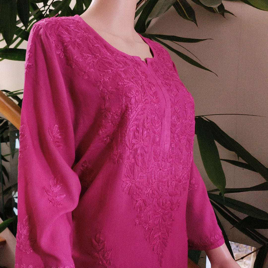 Elegant Rayon Chikankari Kurti Winne Colour