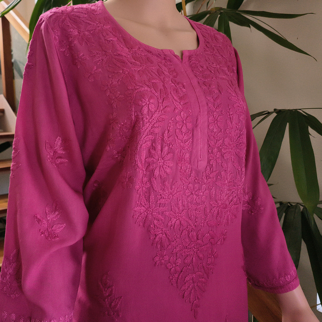 Elegant Rayon Chikankari Kurti Winne Colour