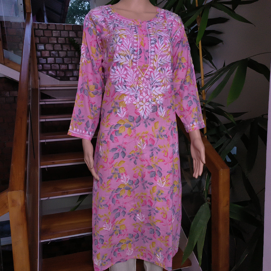 Transform Your Wardrobe with Classic Handcrafted Chikankari Kurti Pink