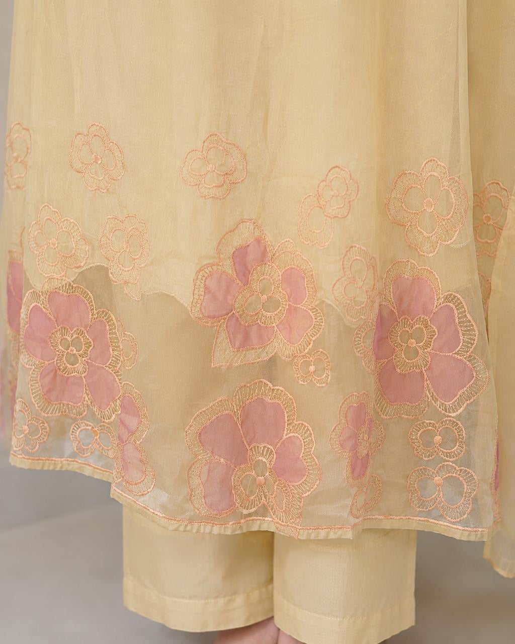 Premium Russian Silk Appliqué Embroidered 3-Piece Kurta Set | Designer Kurta, Pant & Dupatta
