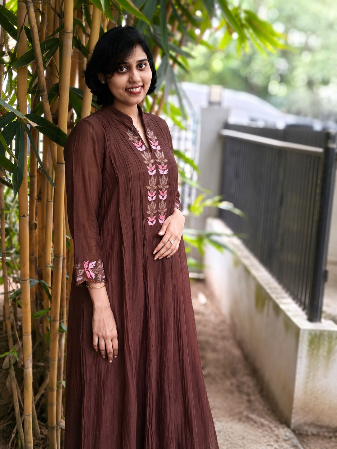 Premium Mul Chanderi Machine Embroidered 3-Piece Kurta Set | Elegant Kurta, Pant & Dupatta