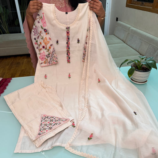 Luxury Surat Chanderi Hand Painted & Hand Work 3 Piece Set