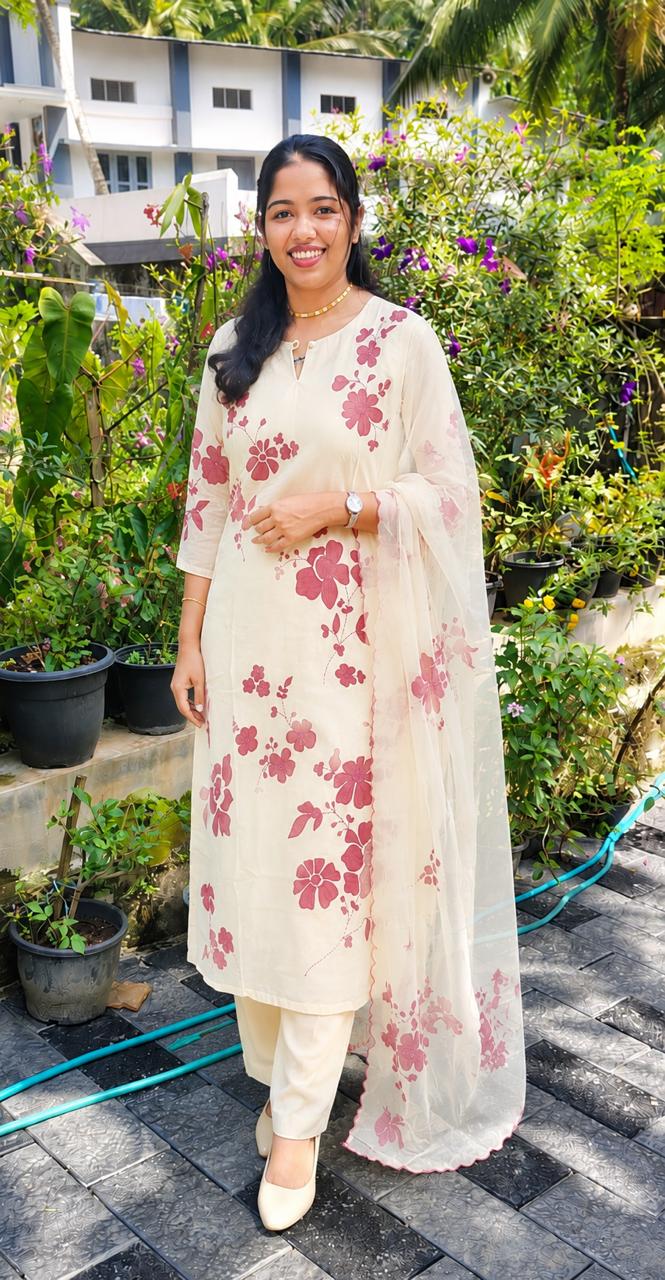 Premium Floral Appliqué Work Russian Silk 3-Piece Kurta Set | Elegant Kurta, Pant & Dupatta