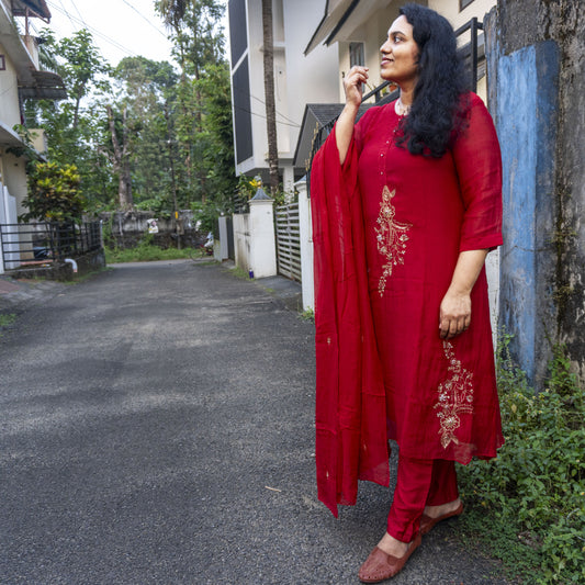 Premium Mull Chanderi for your everyday glow