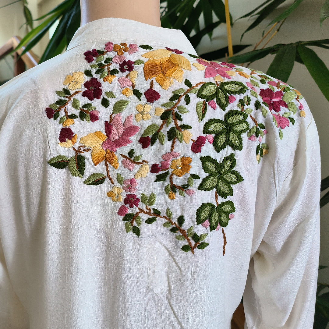 Elegant Hand-Embroidered Rayon Kurta