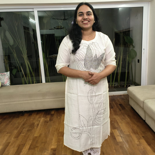 Elegant White Khada Stitch Embroidered Semi-Silk Kurti